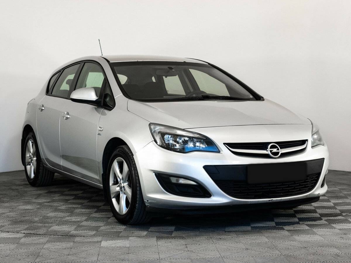 Opel Astra, 2013 - фото №3