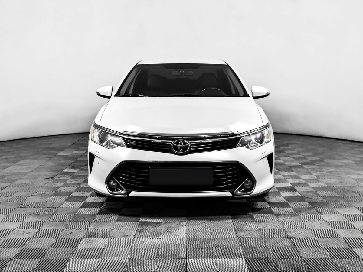 Toyota Camry VII (XV50) Рестайлинг, 2016 - фото №2