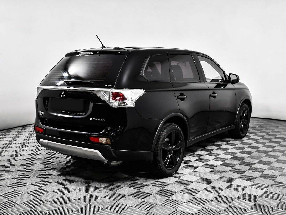 Mitsubishi Outlander III Рестайлинг, 2014 - фото №4