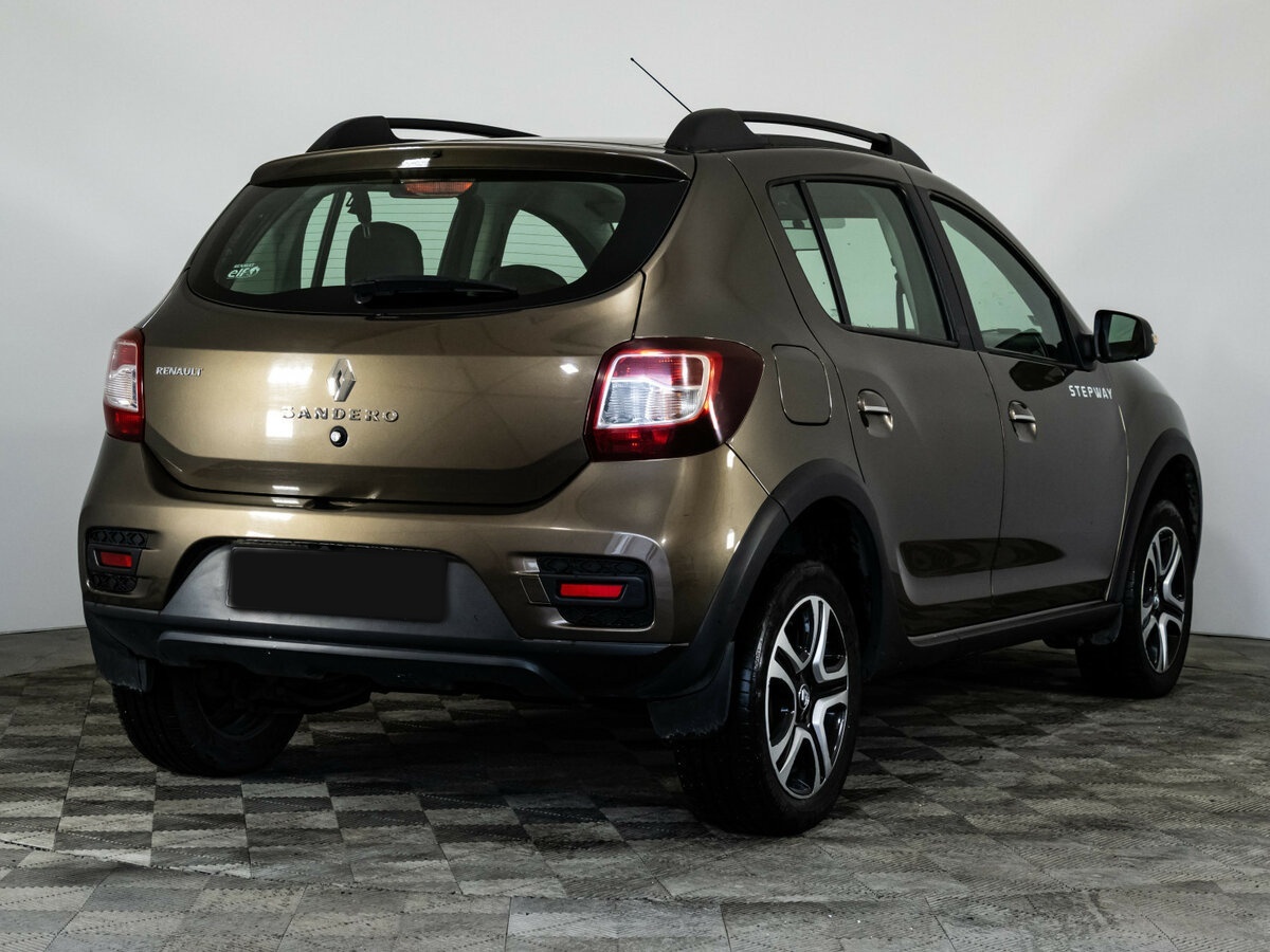 Renault Sandero Stepway II Рестайлинг, 2018 - фото №4