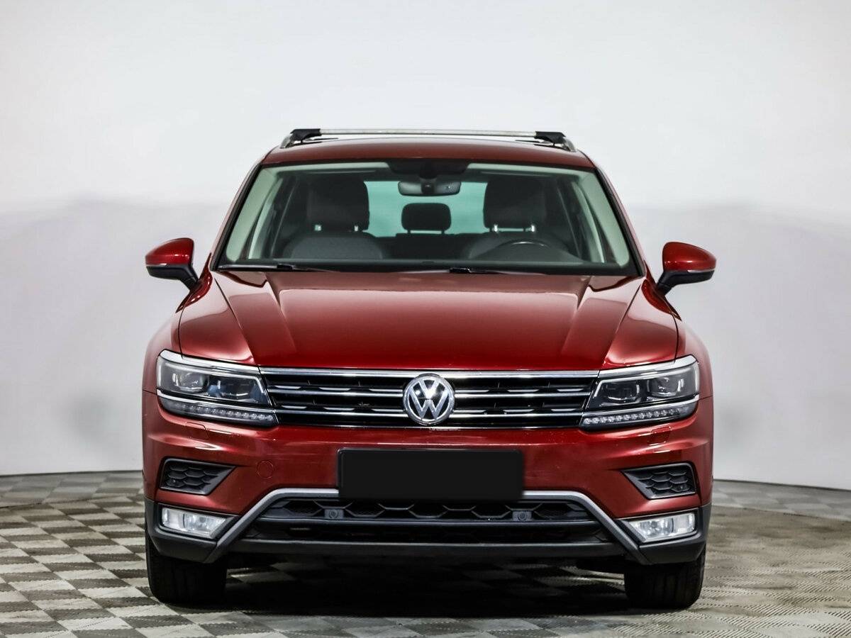 Volkswagen Tiguan II, 2017 - фото №2