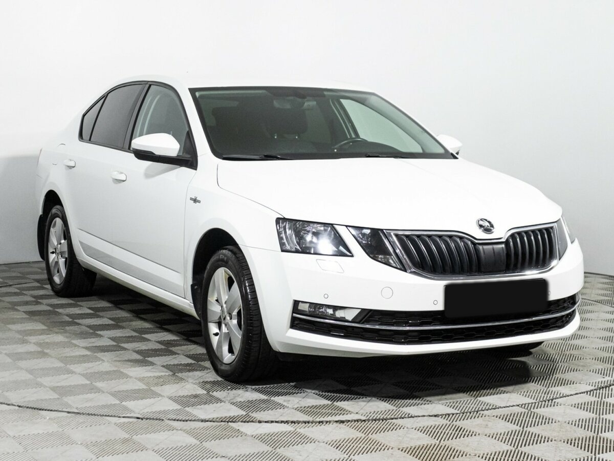 Skoda Octavia III (A7) Рестайлинг, 2019 - фото №3