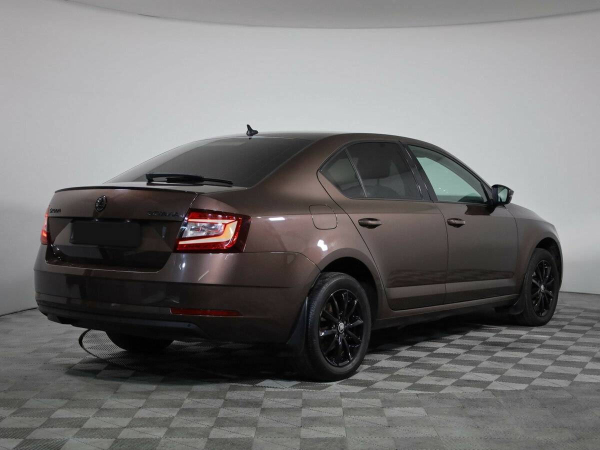 Skoda Octavia III (A7) Рестайлинг, 2017 - фото №4