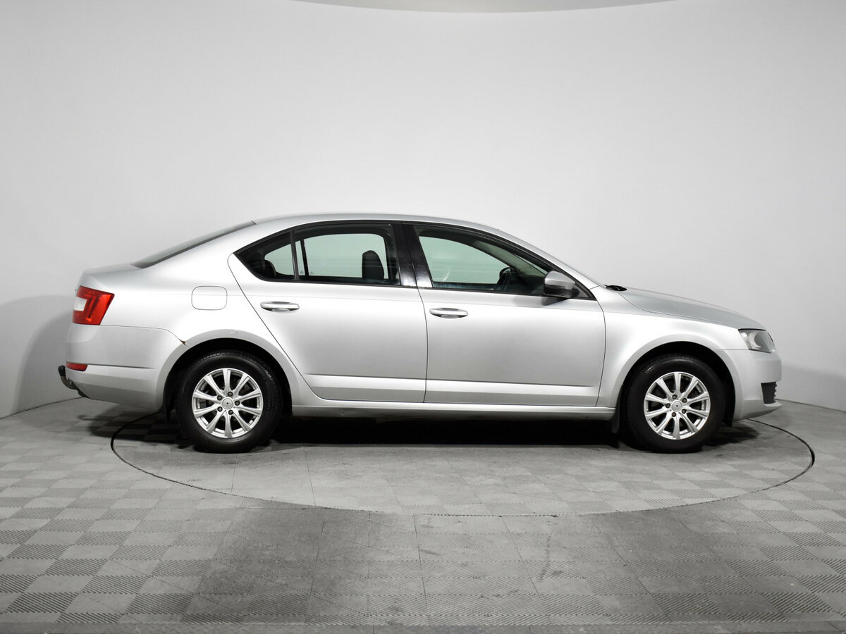 Skoda Octavia III (A7), 2015 - фото №4