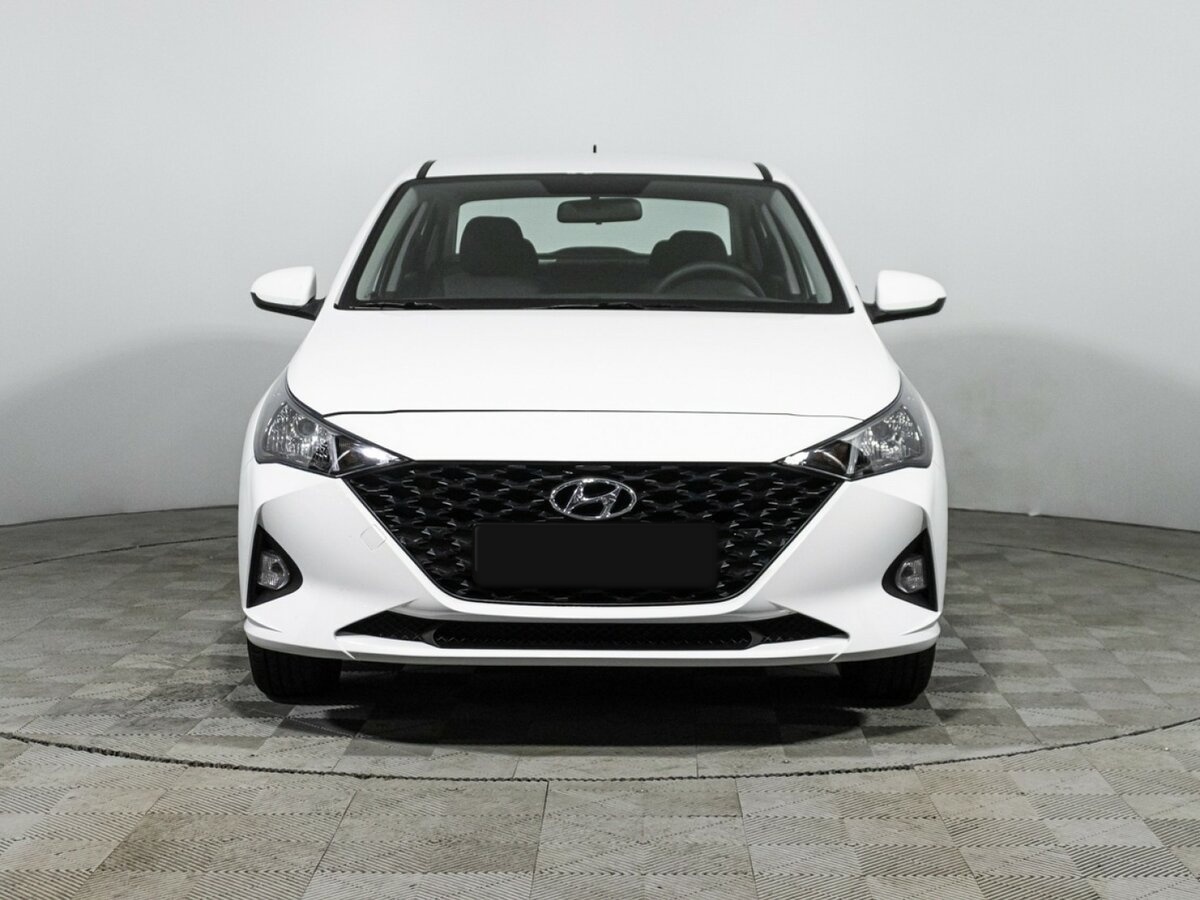 Hyundai Solaris II Рестайлинг, 2022 - фото №2