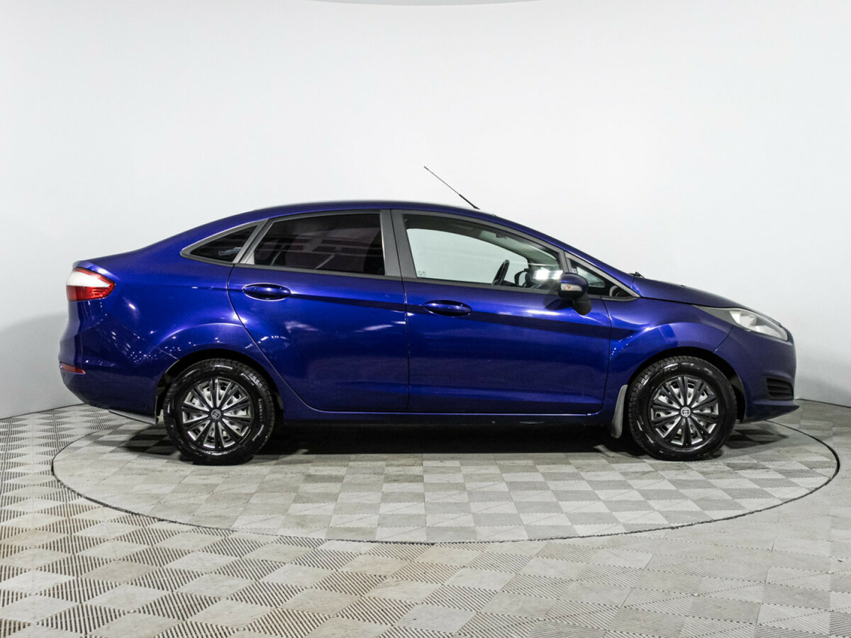 Ford Fiesta Mk6 Рестайлинг, 2015 - фото №4