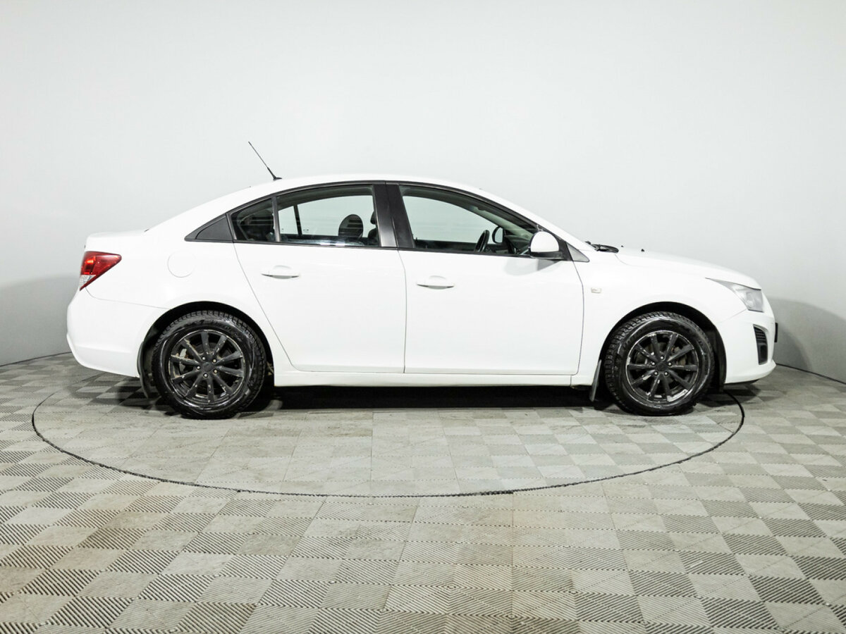 Chevrolet Cruze I Рестайлинг, 2013 - фото №4