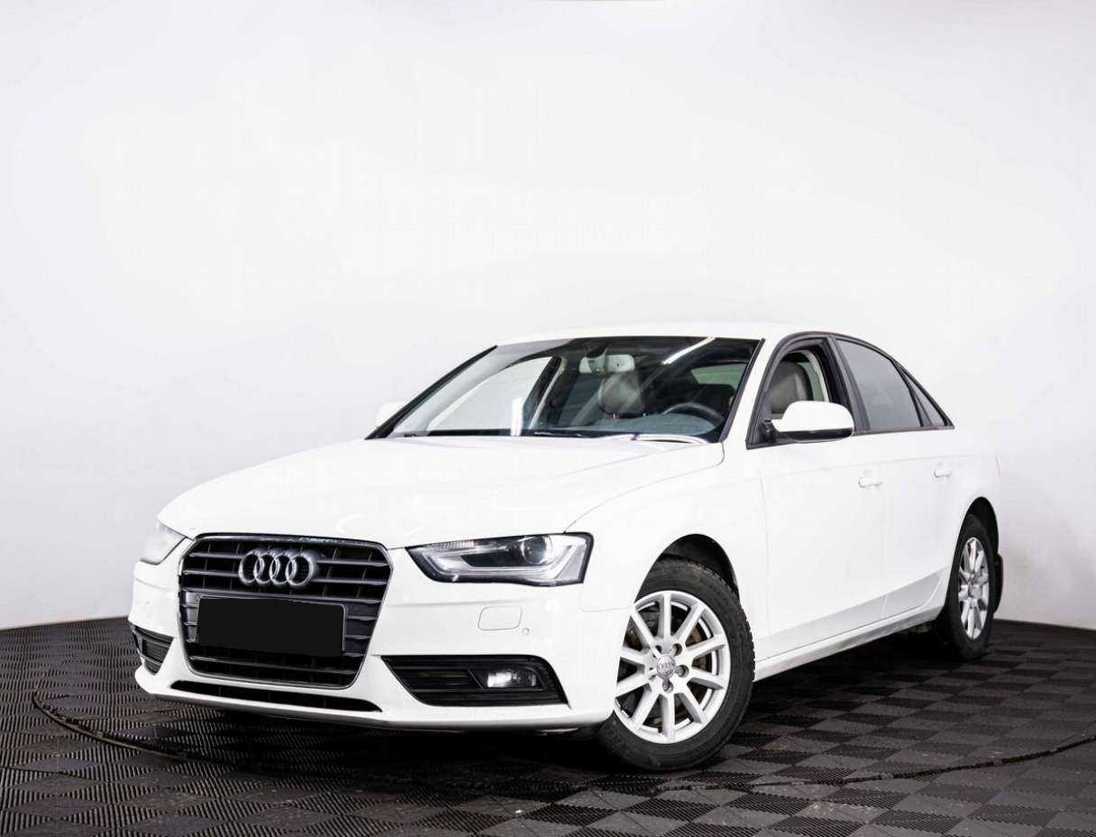 Audi A4, 2012