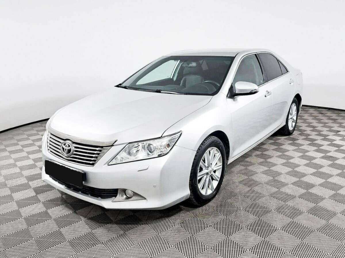 Toyota Camry, 2014