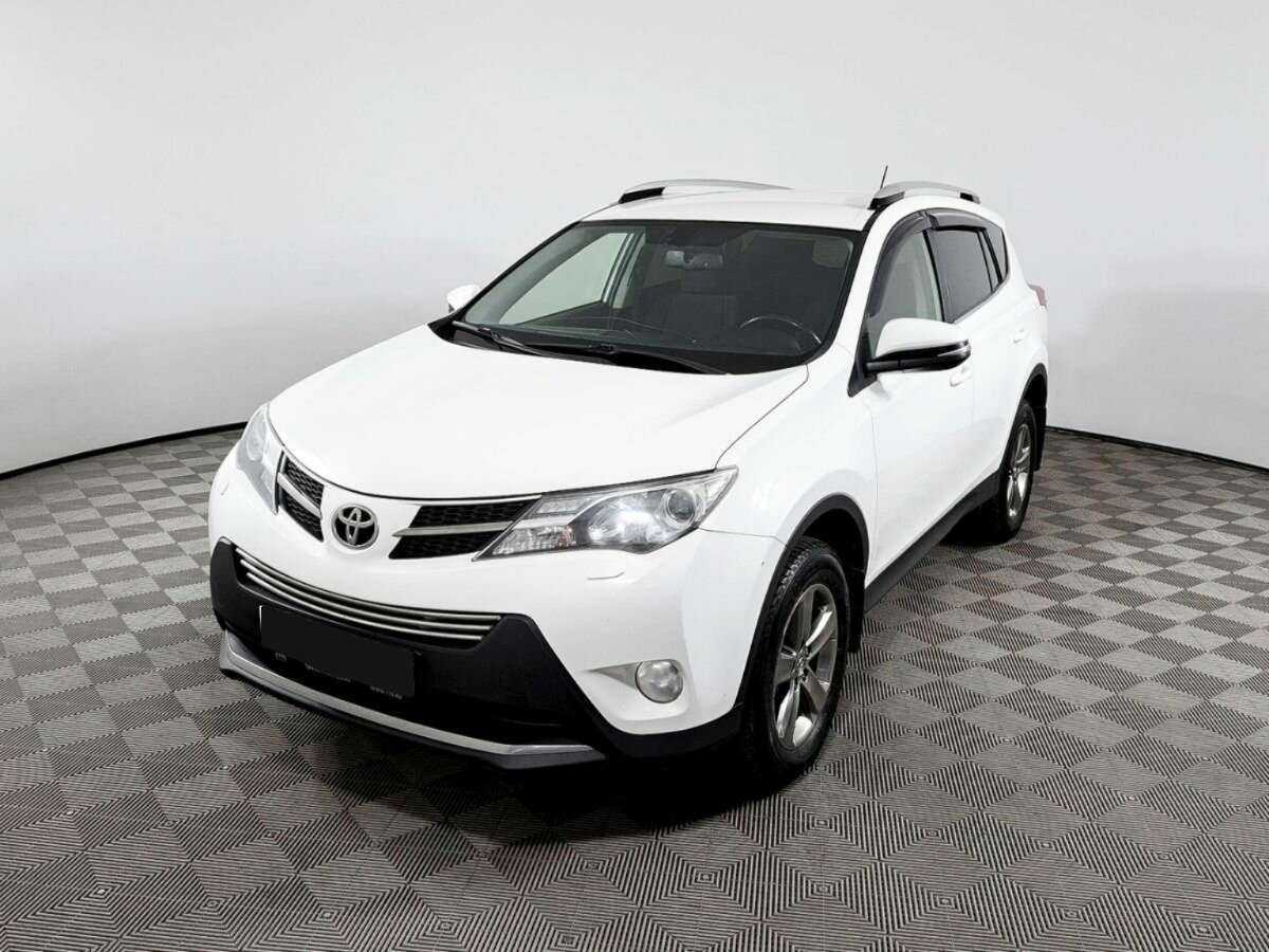 Toyota RAV4, 2015