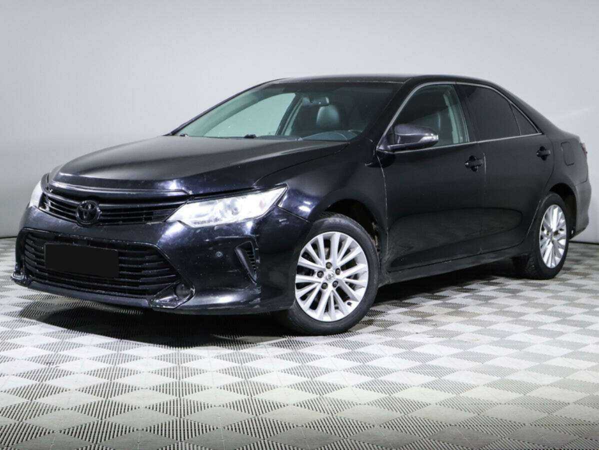 Toyota Camry, 2016