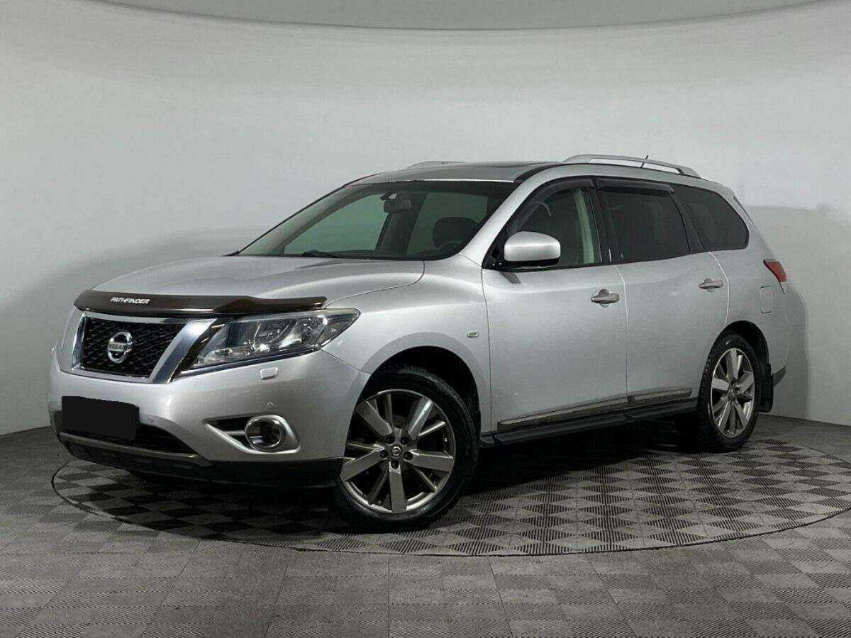 Nissan Pathfinder, 2015