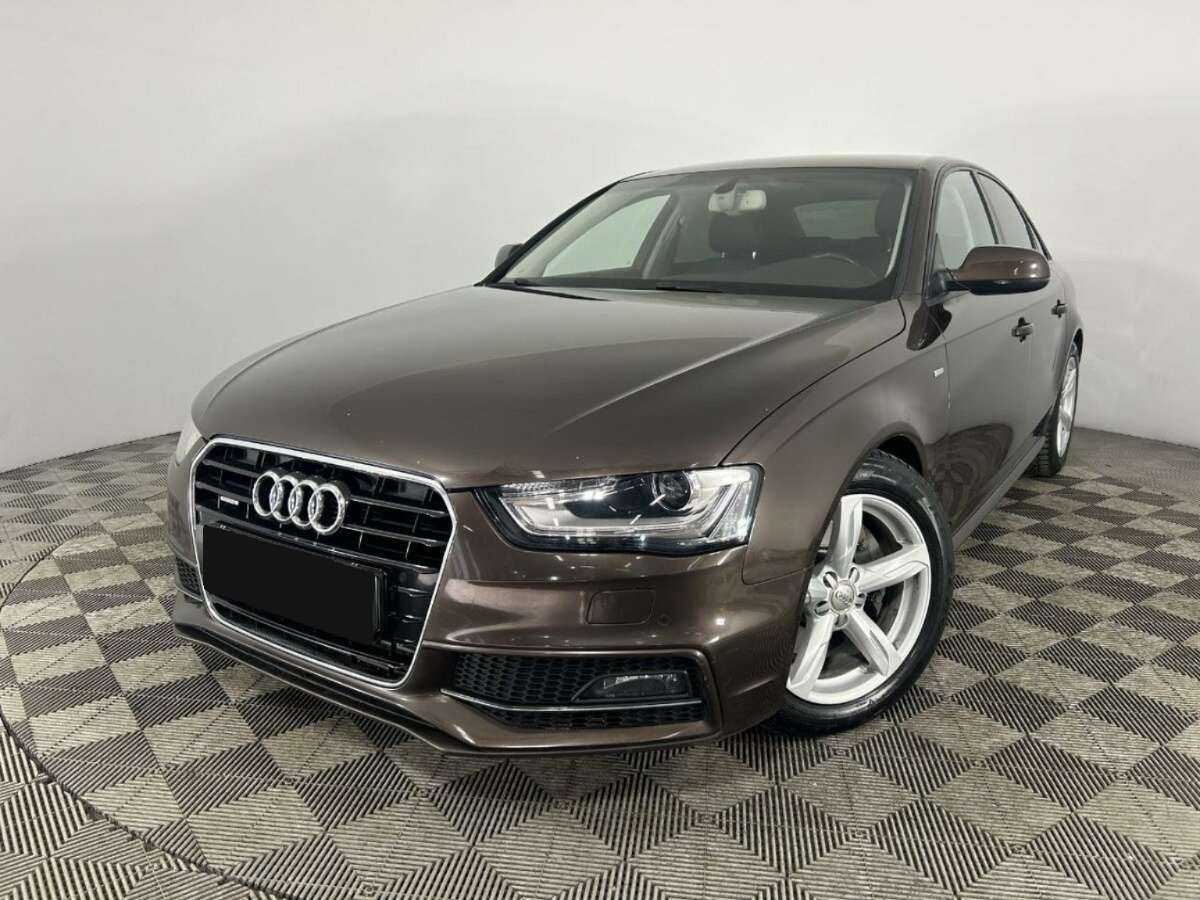 Audi A4, 2014