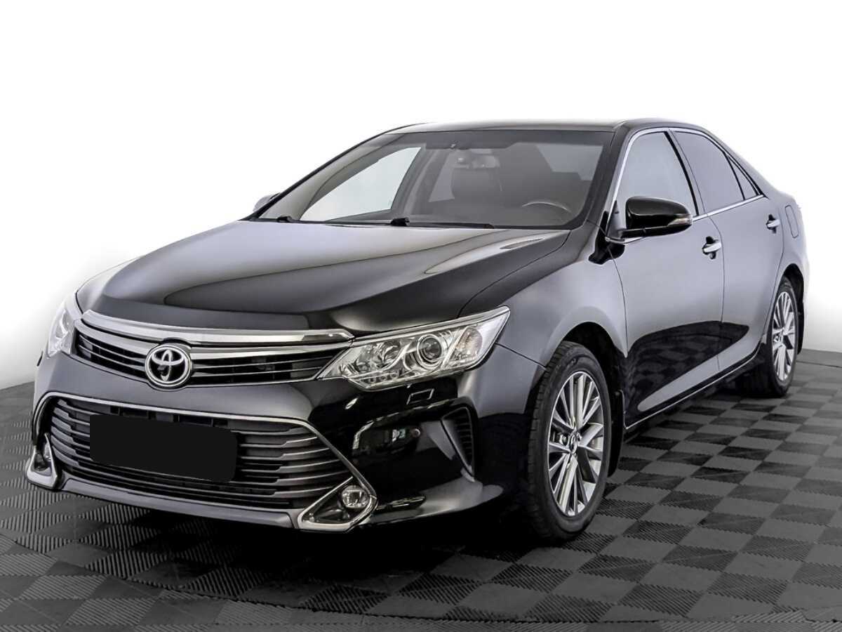 Toyota Camry, 2016