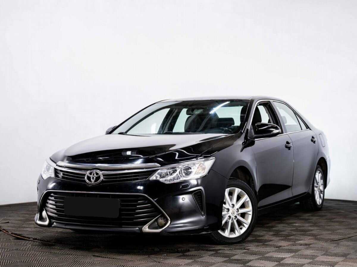Toyota Camry, 2016