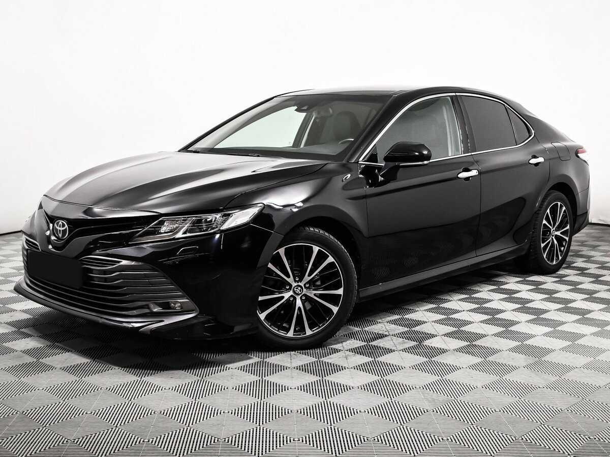 Toyota Camry, 2018