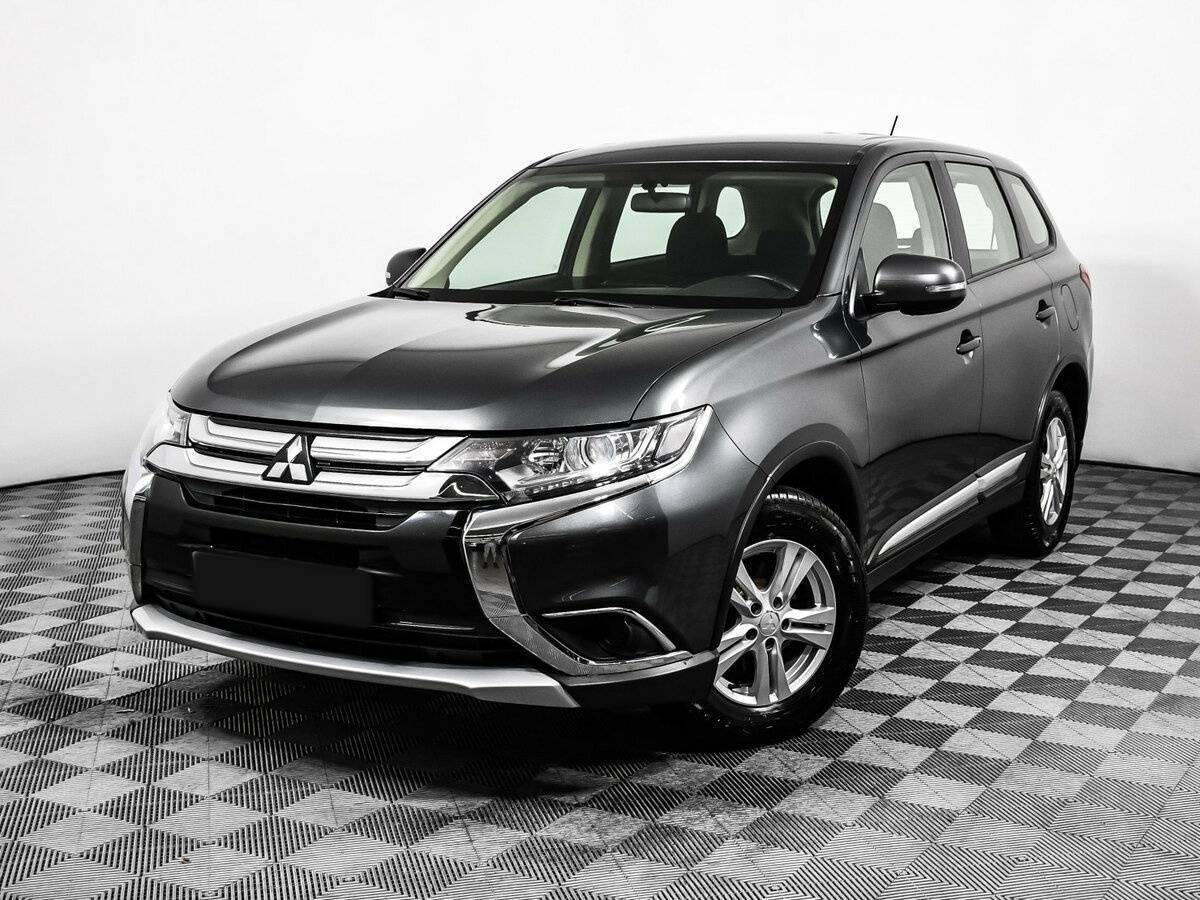 Mitsubishi Outlander, 2016