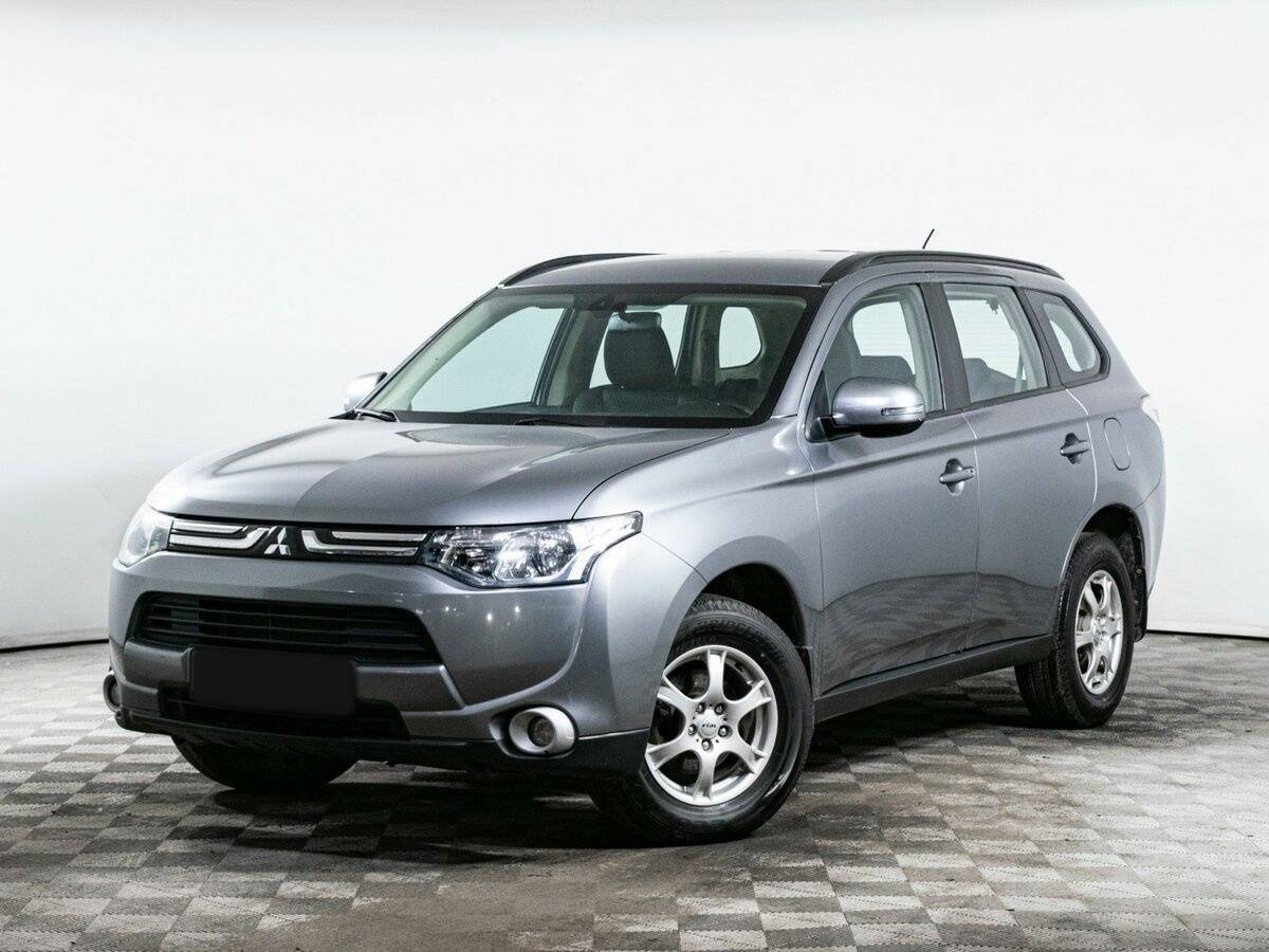 Mitsubishi Outlander, 2012