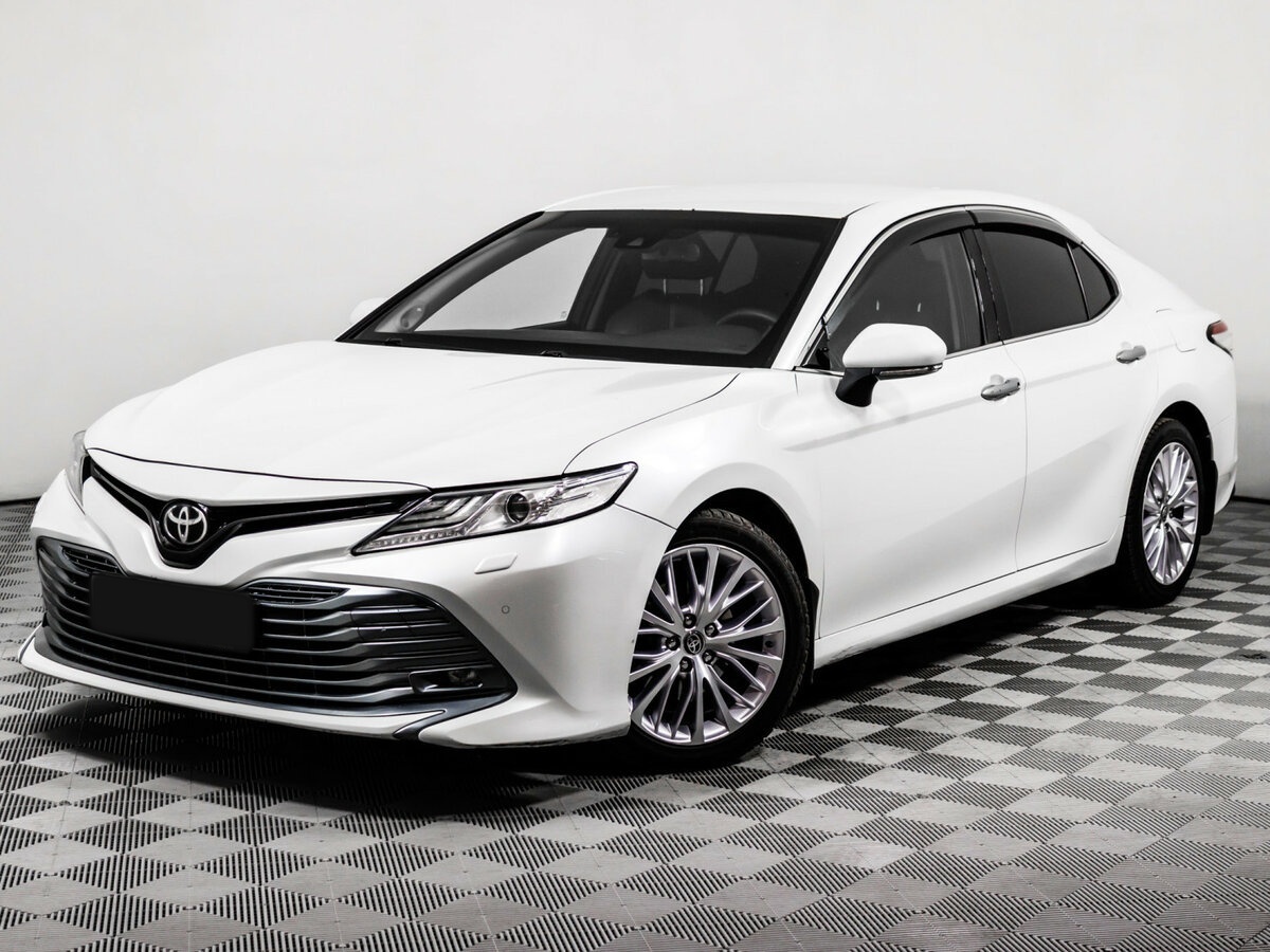Toyota Camry VIII (XV70), 2019
